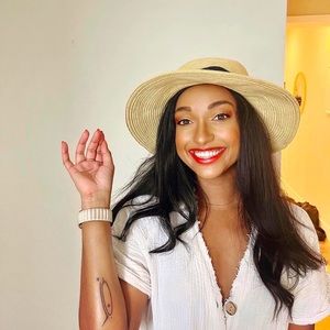 Meet your Posher, Soraya